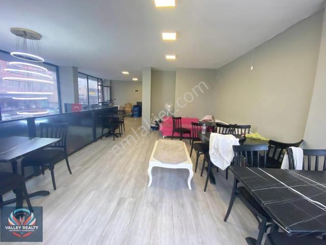 Valley'den Acil Çetin Emeçte Devren Kiralık Dükkan!