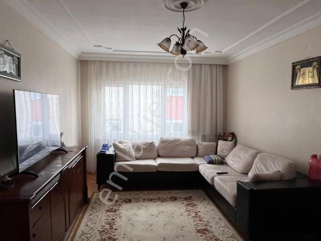 Valley'den Muhittin Mahallesi'nde 4+1 Geniş, Otoparklı Daire