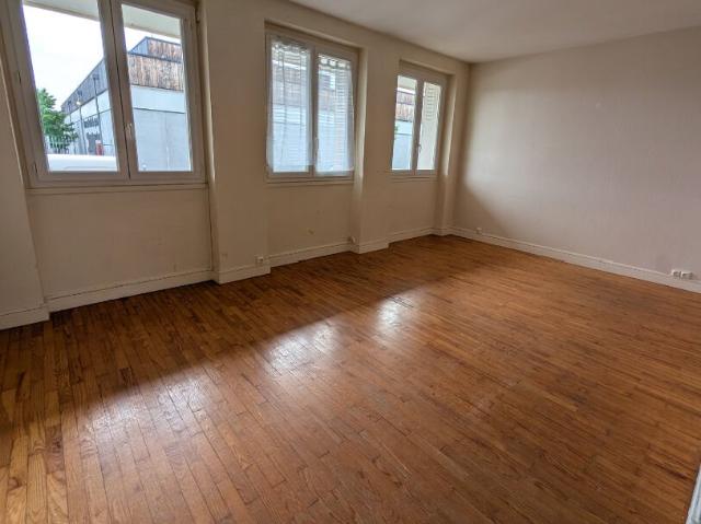 Vallières / appartement T2, idéal premier achat ou investiss. 51m² Clermont Ferrand
