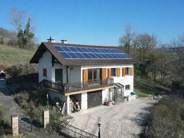 Vallières sur Fier 74150 Achat / Vente maison 5 pièces t5 au dernier étage