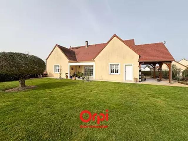 Vallon en Sully 03190 Achat / Vente maison 3 pièces t3 jardin terrasse