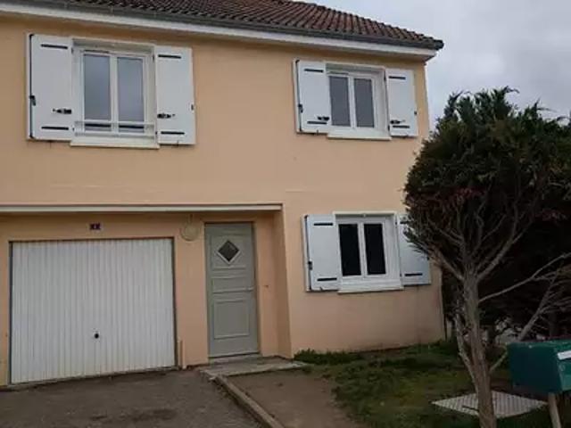 Vallon en Sully 03190 Achat / Vente maison 5 pièces t5