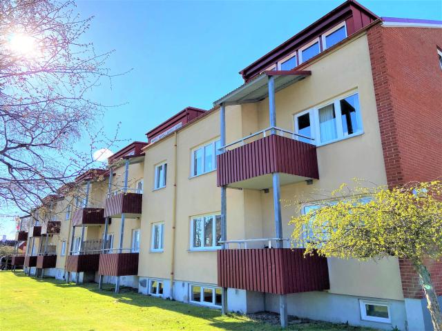 Välplanerad 1: a på vinden 45 m² 5 343 kr