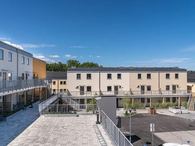 Välplanerad 3 rok med loftgång i österläge på popu 76 m² 9 212 kr