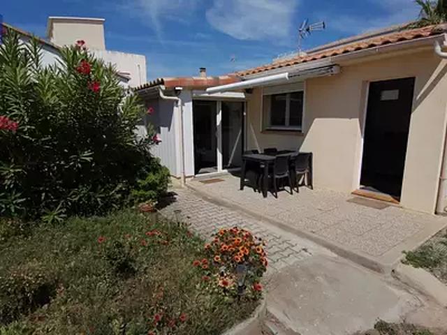 Valras Plage 34350 Achat / Vente appartement 4 pièces t4 au dernier étage terrasse