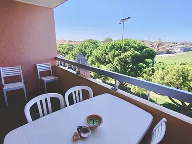 Valras Plage 34350 Location appartement 3 pièces t3 au dernier étage balcon