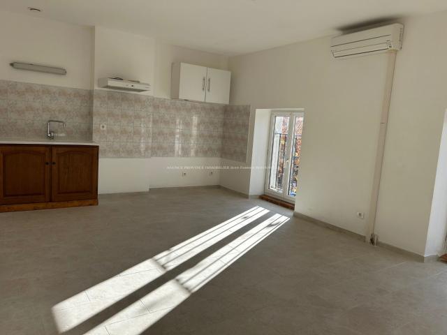 Valréas Location Appartement 84