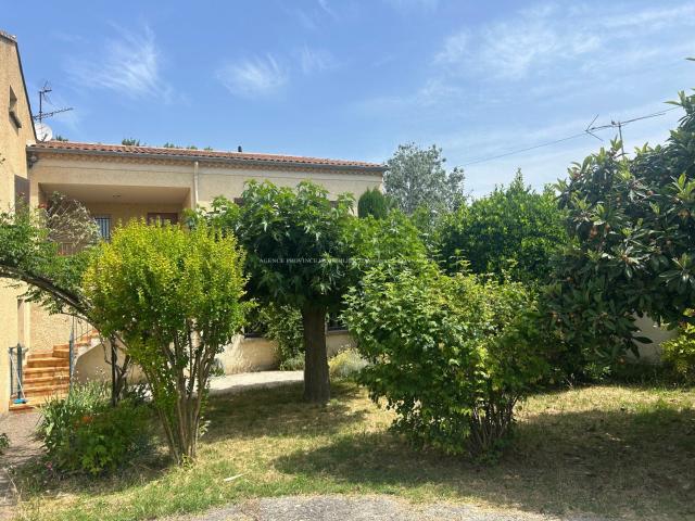 Valréas Location Appartement 84