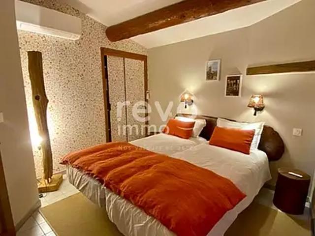 Valréas 84600 Achat / Vente maison 5 pièces t5 au dernier étage piscine
