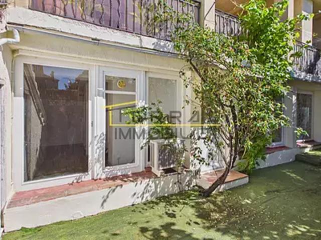Valréas 84600 Achat / Vente immeuble