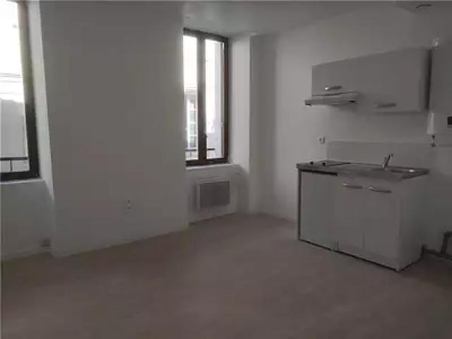 Valréas 84600 Location appartement 1 pièce t1