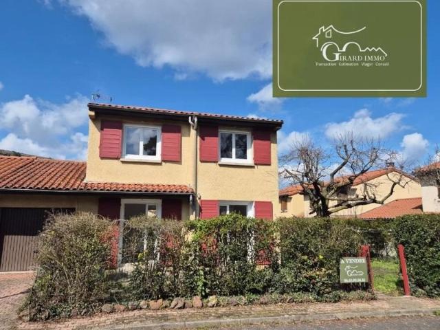 Vals près Le Puy, maison F4 sur 2 niveaux