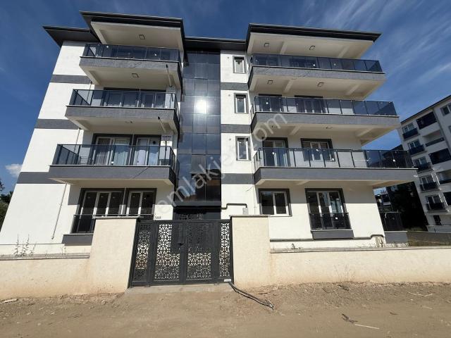 ▇ Varyant'tan Kadıköy'de Köşe Arakat 161 M2 Önü Açık Daire ▇