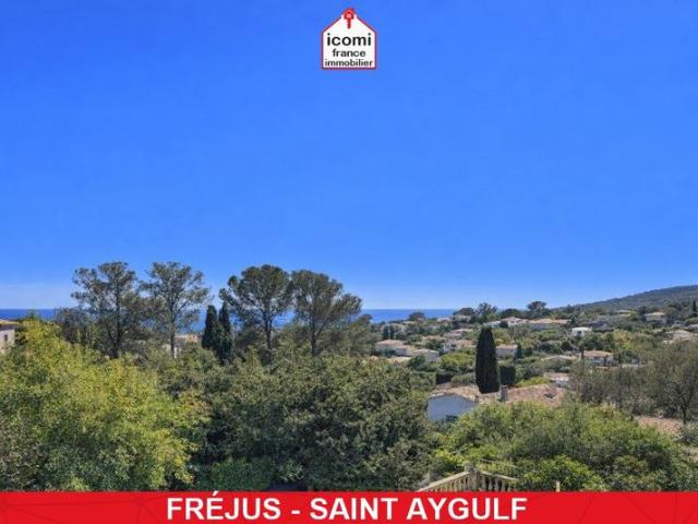 VAR Fréjus 83600 A VENDRE VILLA T8 DIVISEE EN UN T3 ET UN T4 TERRAIN 1100M² PISCINE CALME AUCUN VIS A VIS PICINE VUE MER COUP DE COEUR RARE
