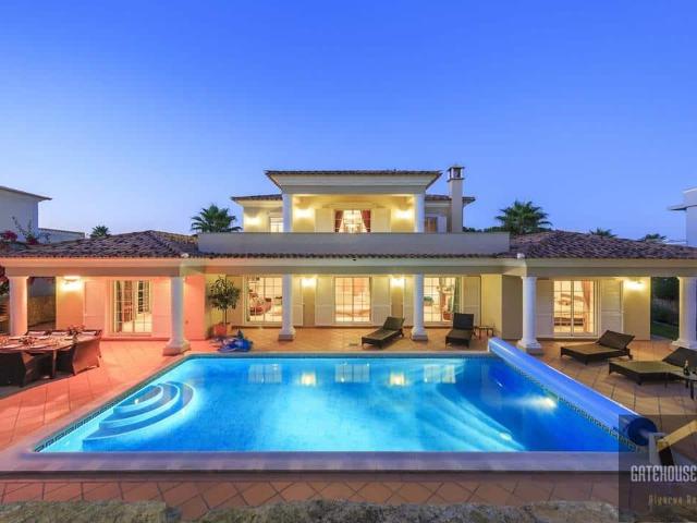 Varandas do Lago perto da Quinta do Lago Moradia T4 para ven. 521m² Almancil