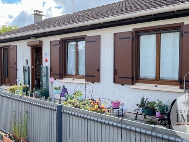 Plain pied à VARANGEVILLE Maison F5 de plain pied 86 m2 3 chambres Terrain 426 m2