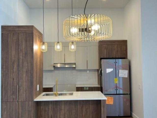 Varennes luxueuse 31/2 3+den