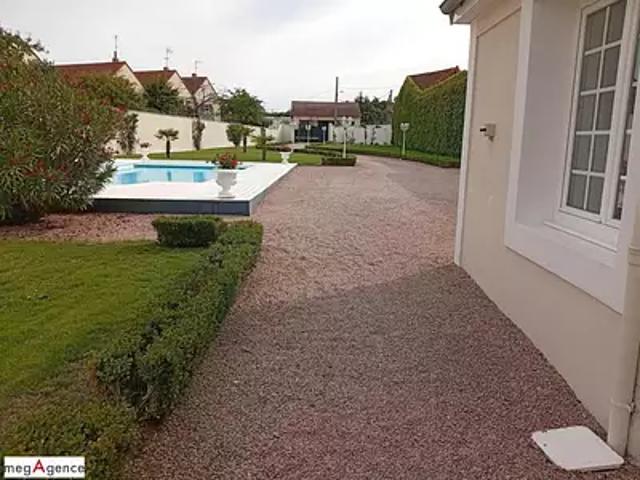 Varennes sur Allier 03150 Achat / Vente maison 11 pièces t11 piscine terrasse