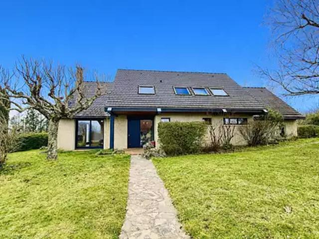 Varetz 19240 Achat / Vente maison 5 pièces t5 au dernier étage