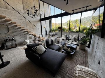 VARIA LIVING LOFT 306 DOUBLE HEIGHT