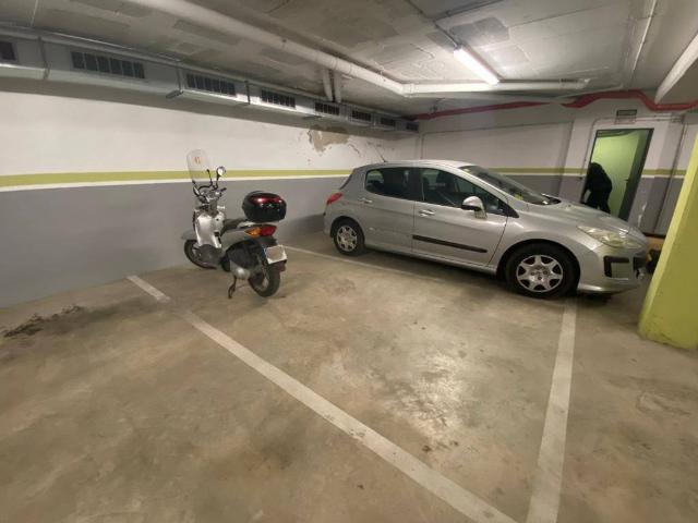 VARIAS PLAZAS DE PARKING EN RUBÍ. ¡Protege tu vehículo y gana en comodidad y tranquilidad!
