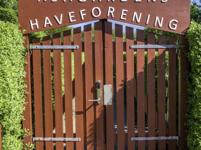 Varieret boligområde med mange fællesfaciliteter