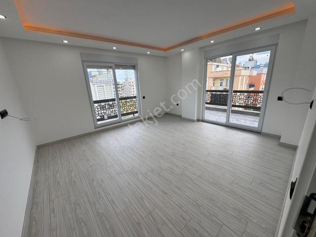 Varsak Karşıyaka Mah'de 3+1 Sıfır Satılık Daire