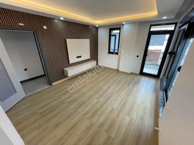 Varsak Karşıyaka | Sıfır Binada 2+1 | Ayrı Mutfak | Çift Balkon