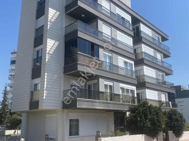 Varsak Karşıyakada 2+1 Yeni, 3 Cepheli, Orman Yanı