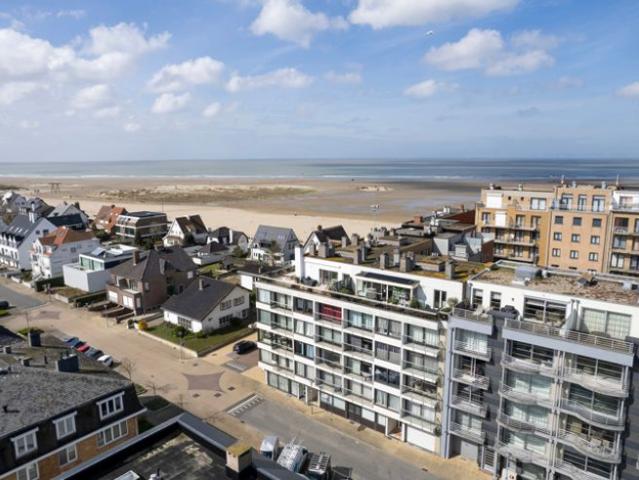 Vastgoed met enorm veel potentieel vlakbij het strand