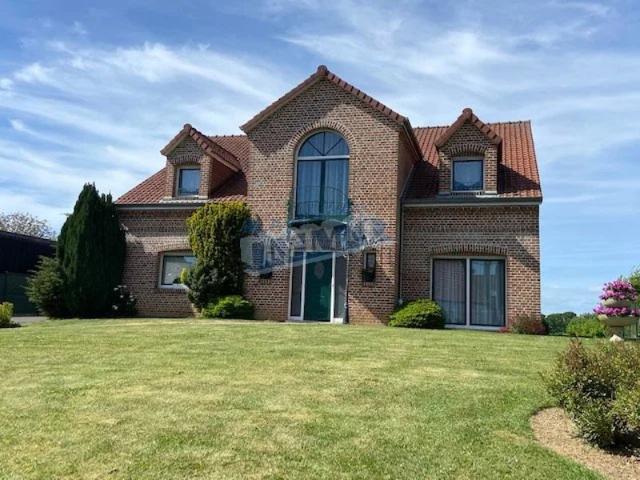 Vaste pavillon individuel 5 chambres Secteur Arras Ouest