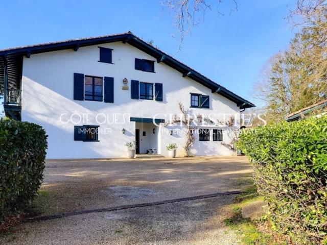 VASTE PROPRIÉTÉ À VENDRE BIDART, PROCHE BIARRITZ
