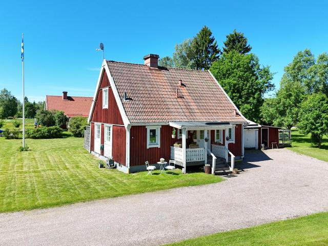 Västeråkersvägen 14
