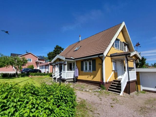 Västerås 7rok tillsv 23.000kr/mån