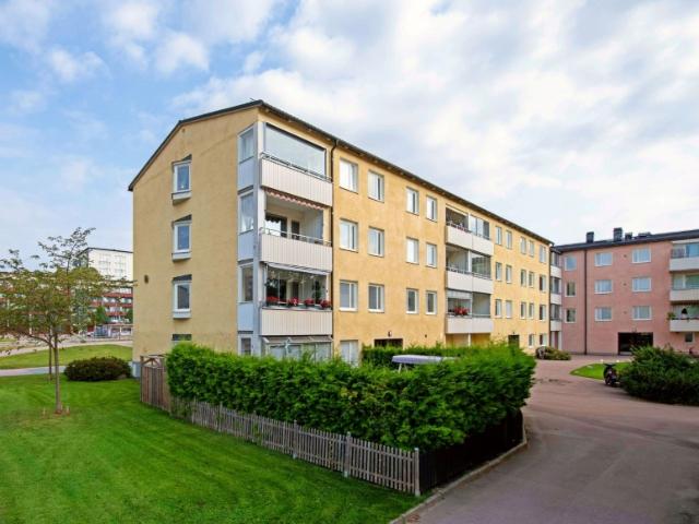 Västerås 3rok tillsv 13.800kr/mån
