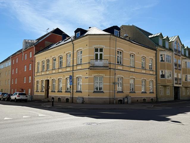 Västra Kyrkogatan 9