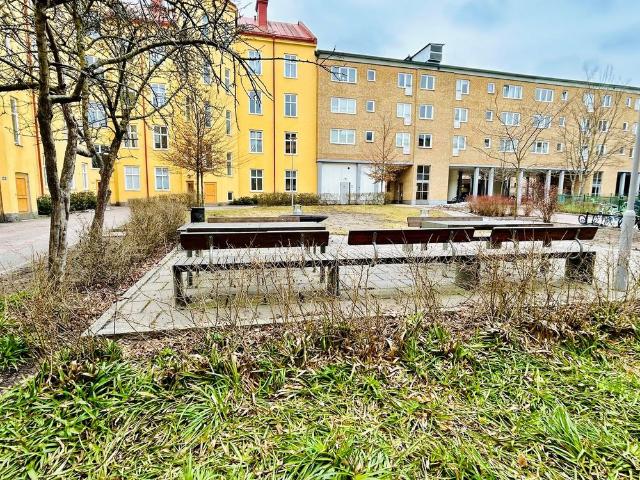 Västra Åsgatan, Eskilstuna