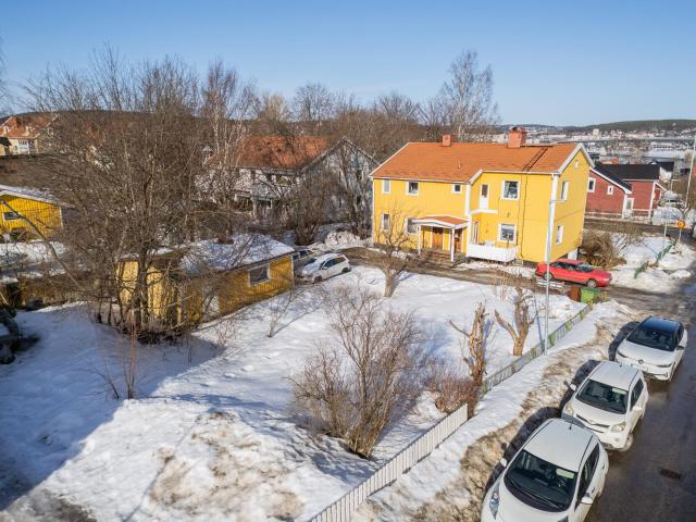 Västra Radiogatan 16