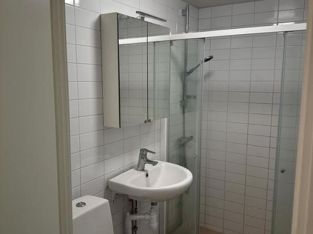 Västra Vägen, Solna