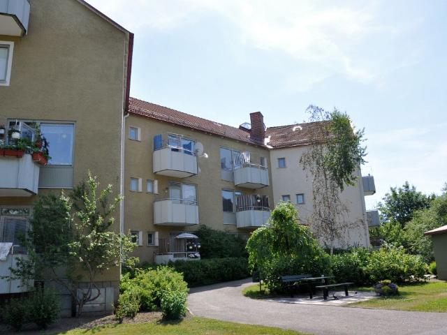 Västra Vintergatan 144
