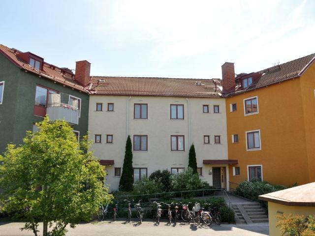 Västra Vintergatan 47