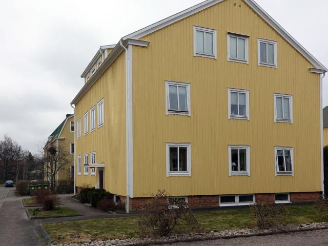 Vasagatan 14 a 1 rok 37 m² 3 378 kr