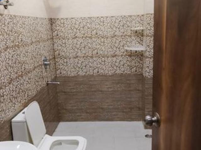 Vasant Kunj Enclave 3 Bedroom 1200 Sq. Ft. Builder Floor in Vasant Kunj Delhi Listing ID: #10291