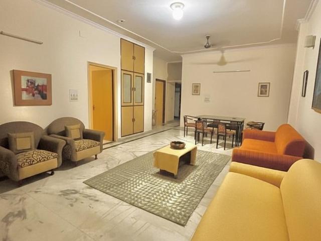 Vasant Vihar 4 Bedroom 400 Sq. Yd. Builder Floor in Vasant Vihar Delhi Listing ID: #9695