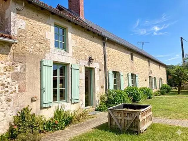Vasles 79340 Achat / Vente maison 9 pièces t9 au dernier étage