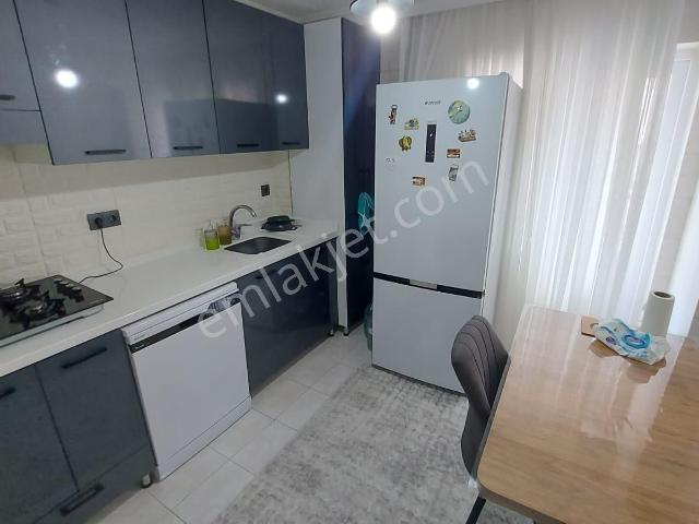 Vatan'dan Aktepe Merkez'de 3+1 Orta Kat Ön Cephe Yapılı Masrafsız Bağımsız Satılık Daire