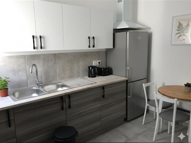 VAUVERT, Appartement T2 rez de chaussée