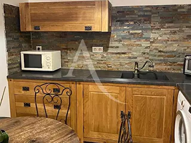 Vauvert 30600 Achat / Vente appartement 2 pièces t2 au dernier étage