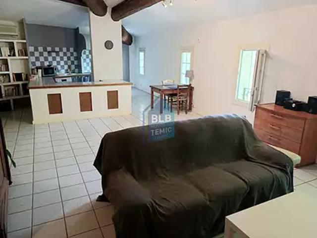Vauvert 30600 Achat / Vente appartement 4 pièces t4 au dernier étage