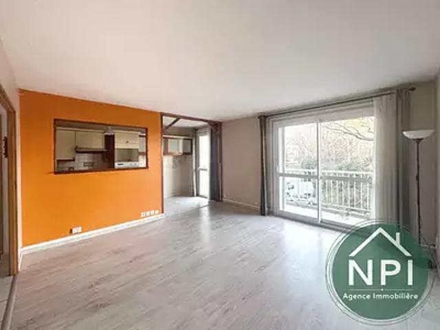 Vaux le Pénil 77000 Achat / Vente appartement 5 pièces t5